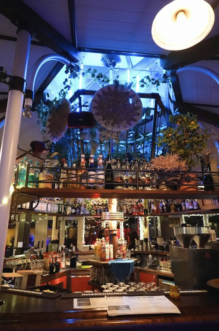 Bar im Rooftop Aarau mit Drinks